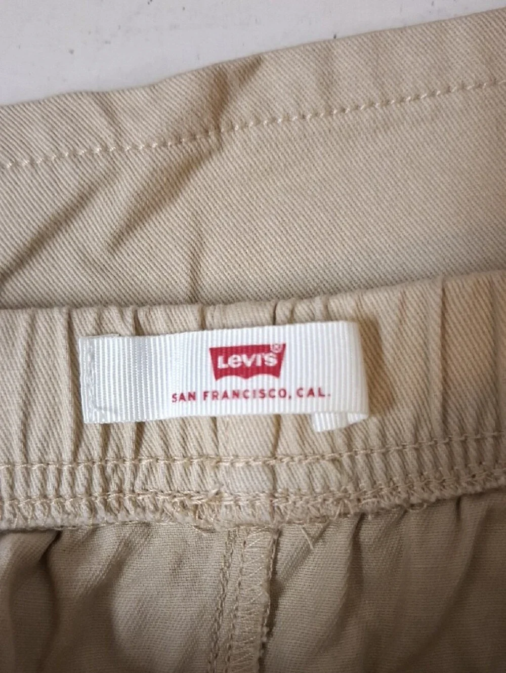 Levi's Kids Khaki Elastic-Waist Shorts